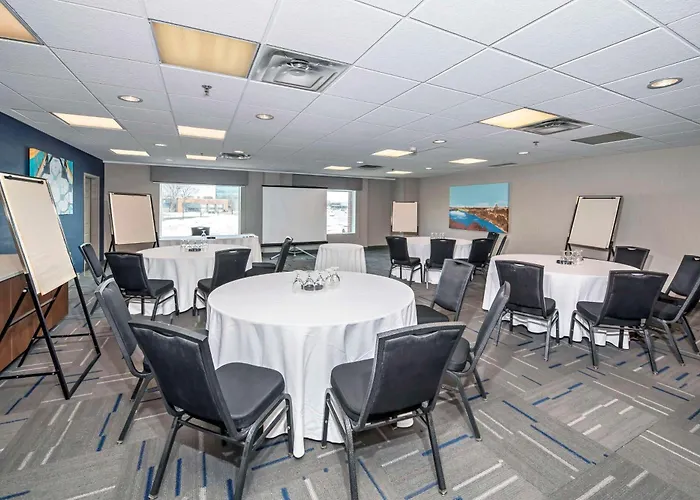 Hampton By Hilton Ottawa