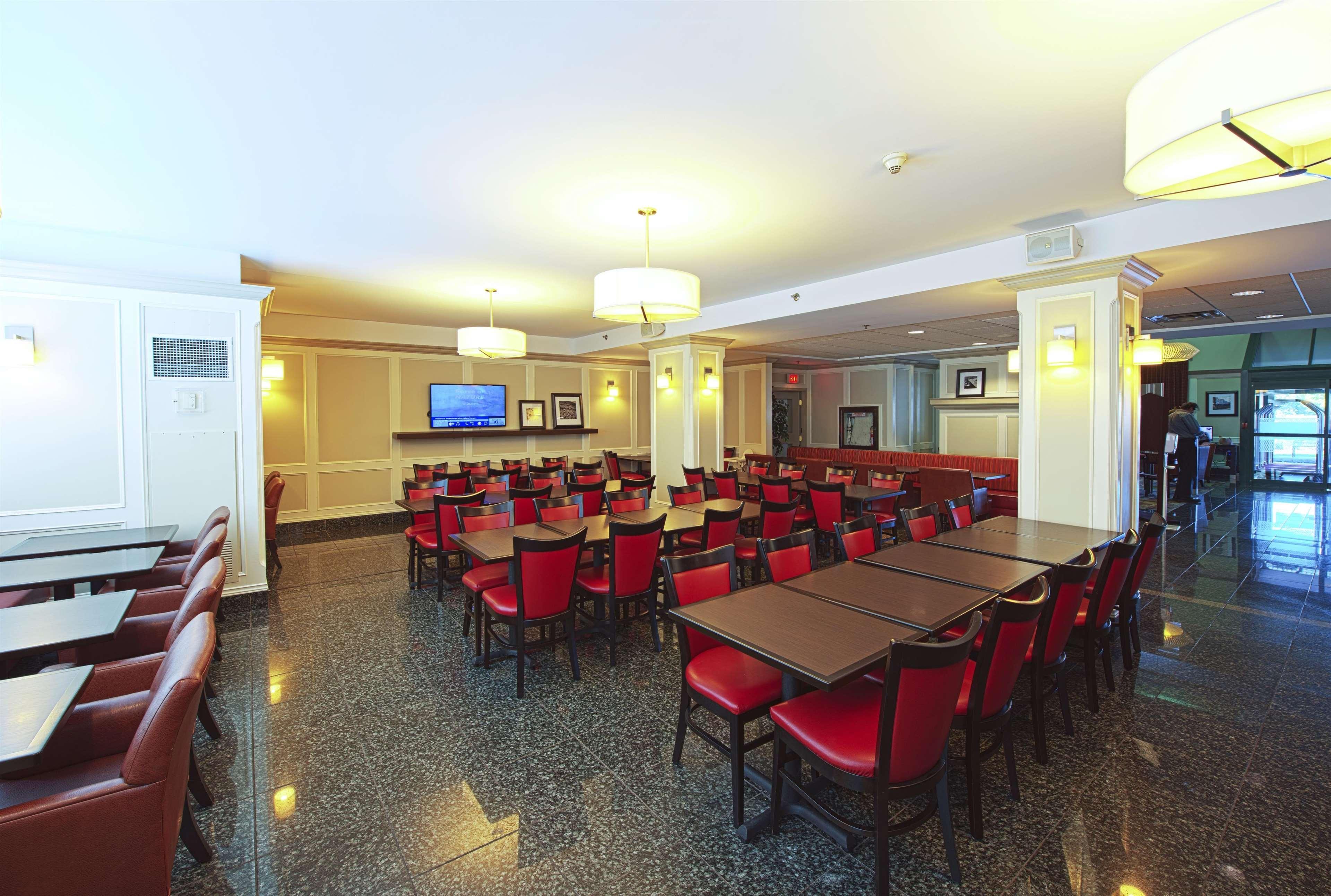 Hampton By Hilton