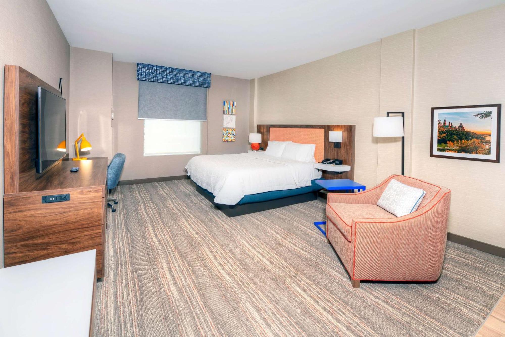 Hampton By Hilton Hotel
